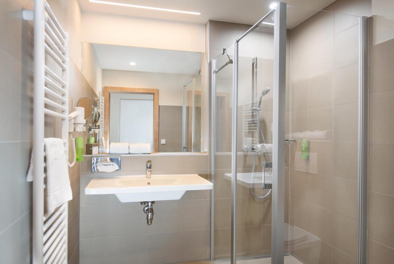 Jufa Hotel Neutal Ruang foto
